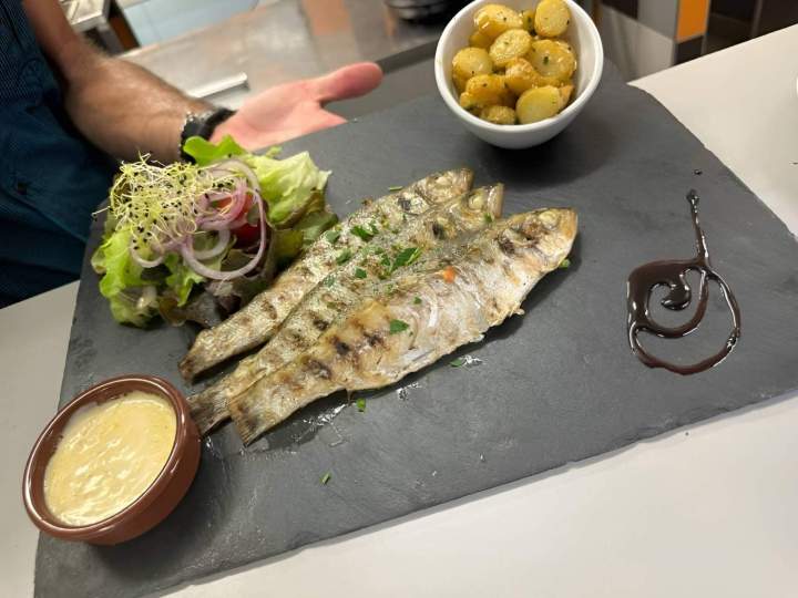 Poisson frais restaurant Rochefort